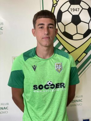 16. Andrej Vujko